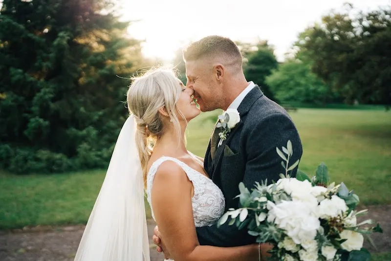 Lauren Gamble Make Up & Beauty